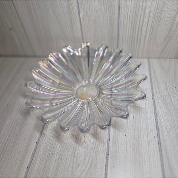 Vtg Iridescent Glass Flower Plate/Bowl Candy Dish Catch All Dish Beatiful - Picture 2 of 5
